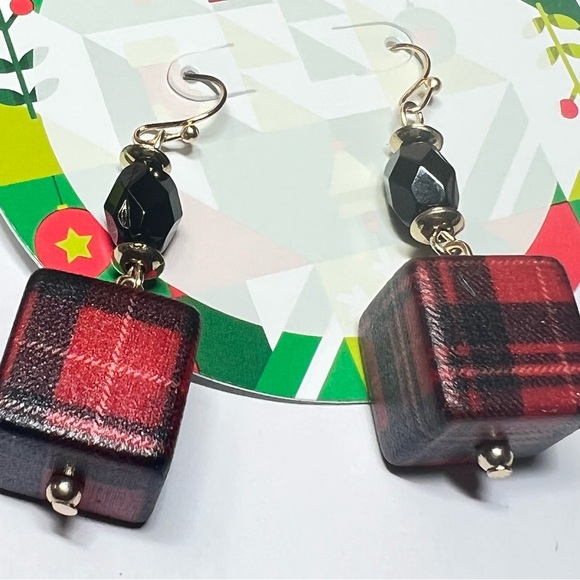 Joyland Festive Plaid Earrings in Red and Black - Picture 7 of 7